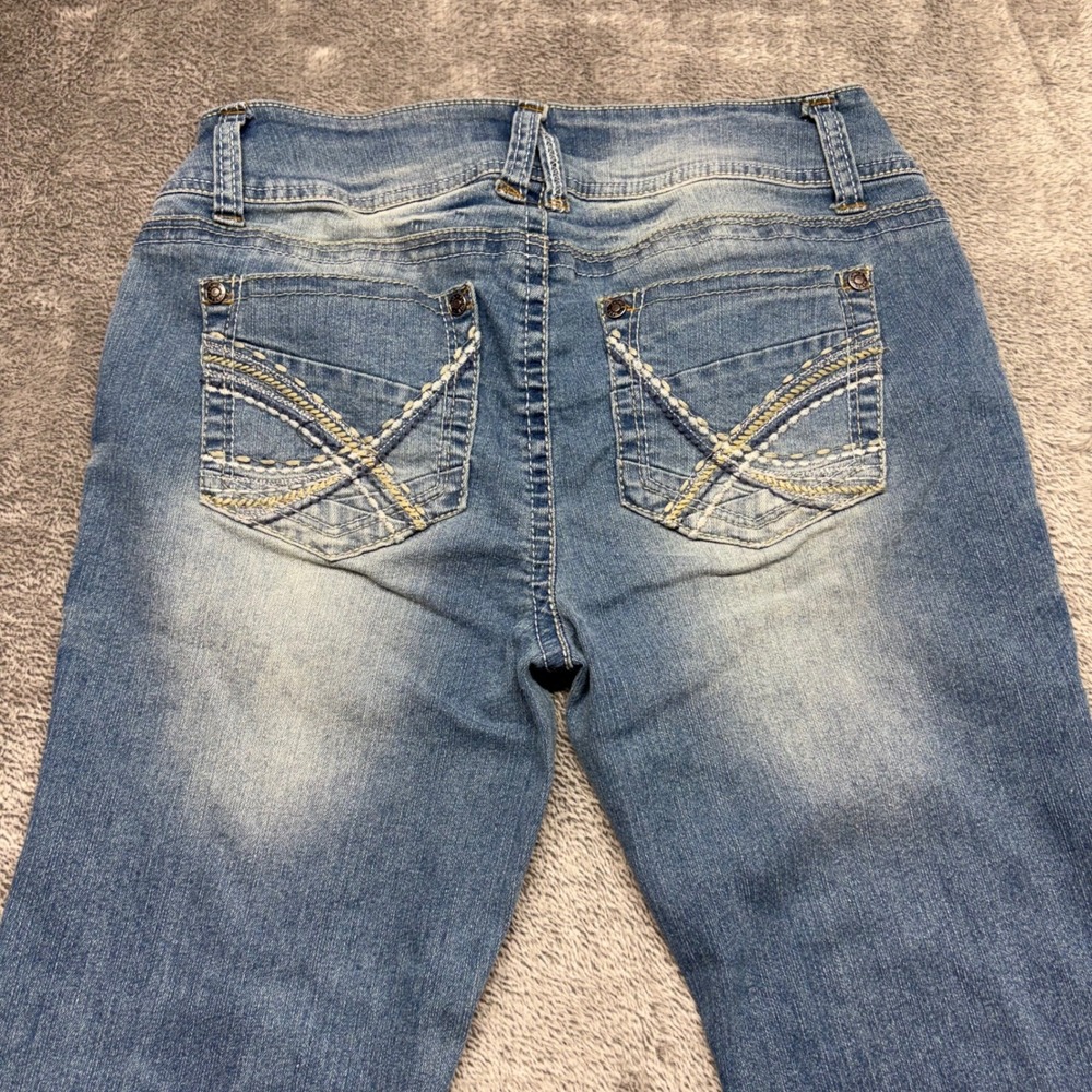 WallFlower Bootcut Jeans Womens 9 Blue NWOT Zip Fly Frayed Hem Stretch Denim - Picture 15 of 15